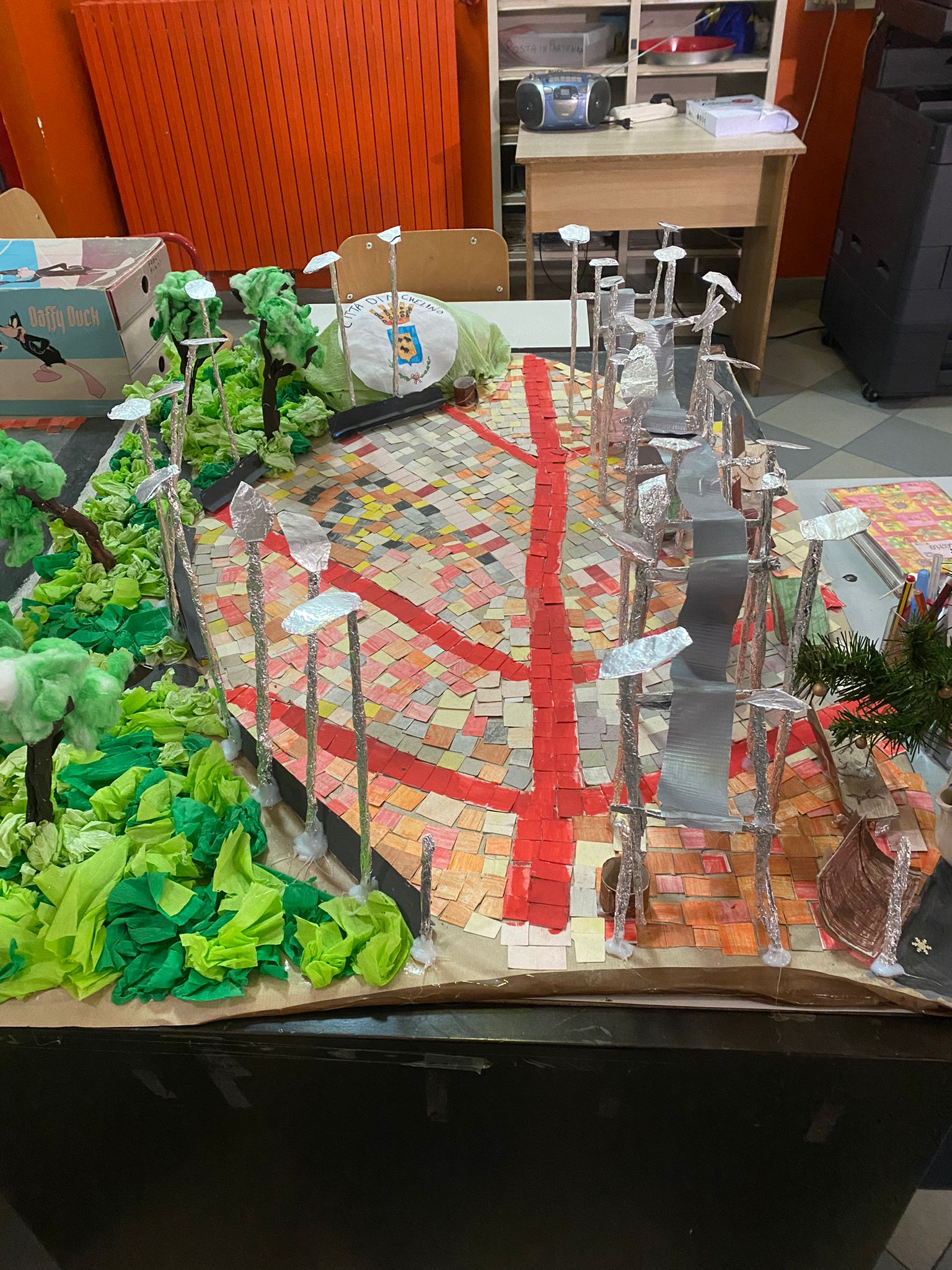 NICHELINO – I bimbi della Pavese costruiscono i plastici della città