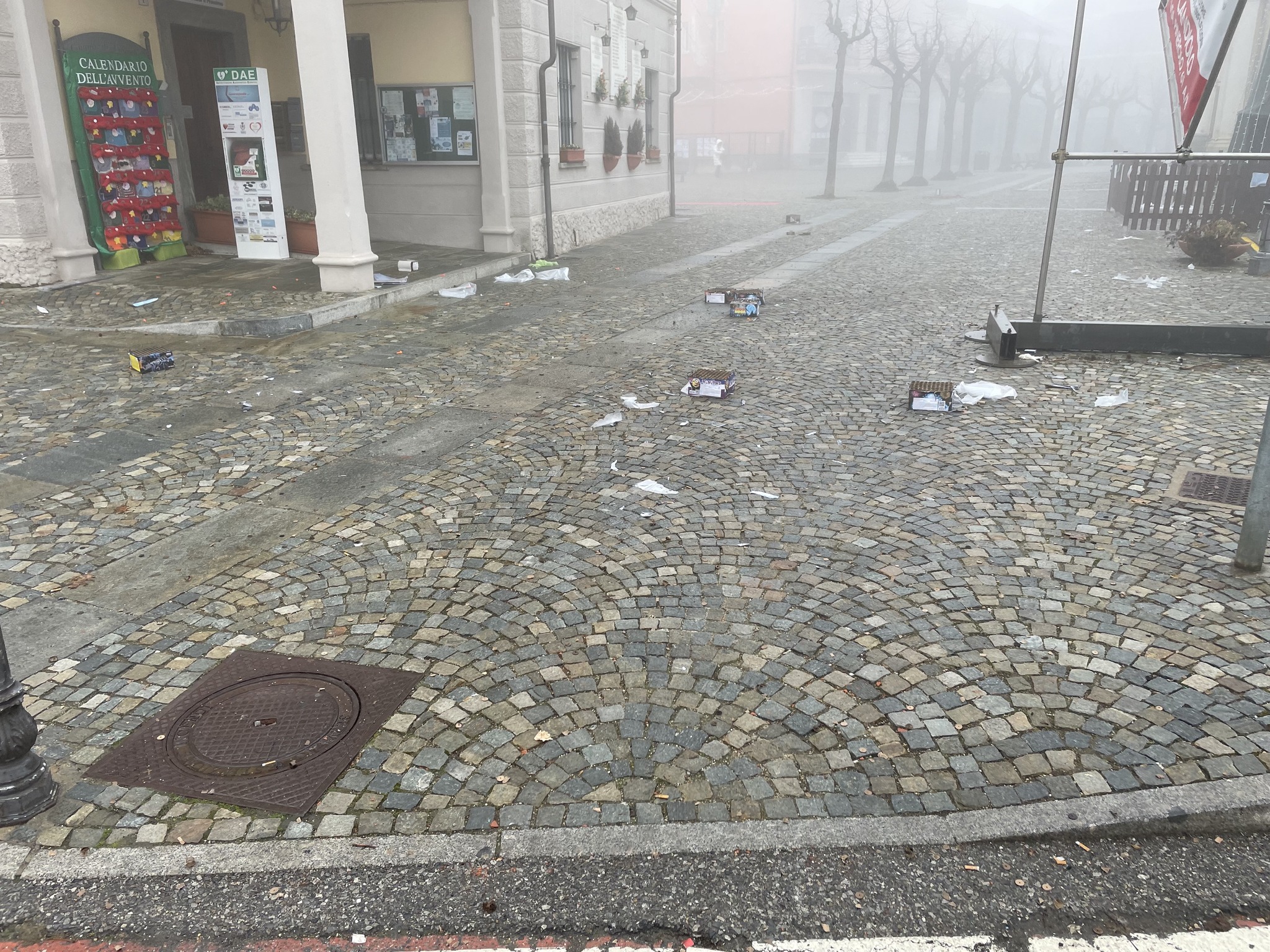 CANDIOLO – La rabbia del sindaco per i petardi disseminati sulle strade