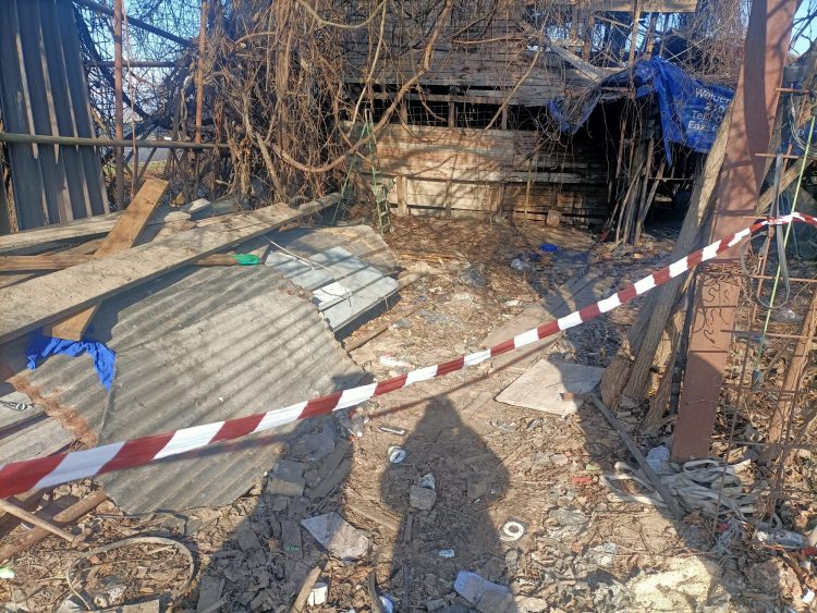 MONCALIERI – Il giallo del cadavere nella baracca: oggi le analisi per dargli un nome