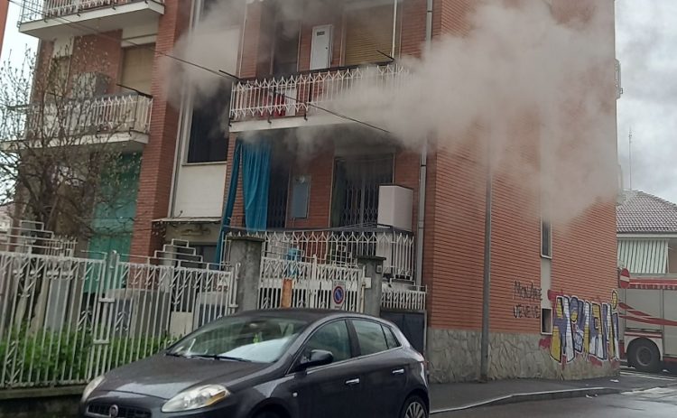 NICHELINO – Incendio in un appartamento di via Di Nanni