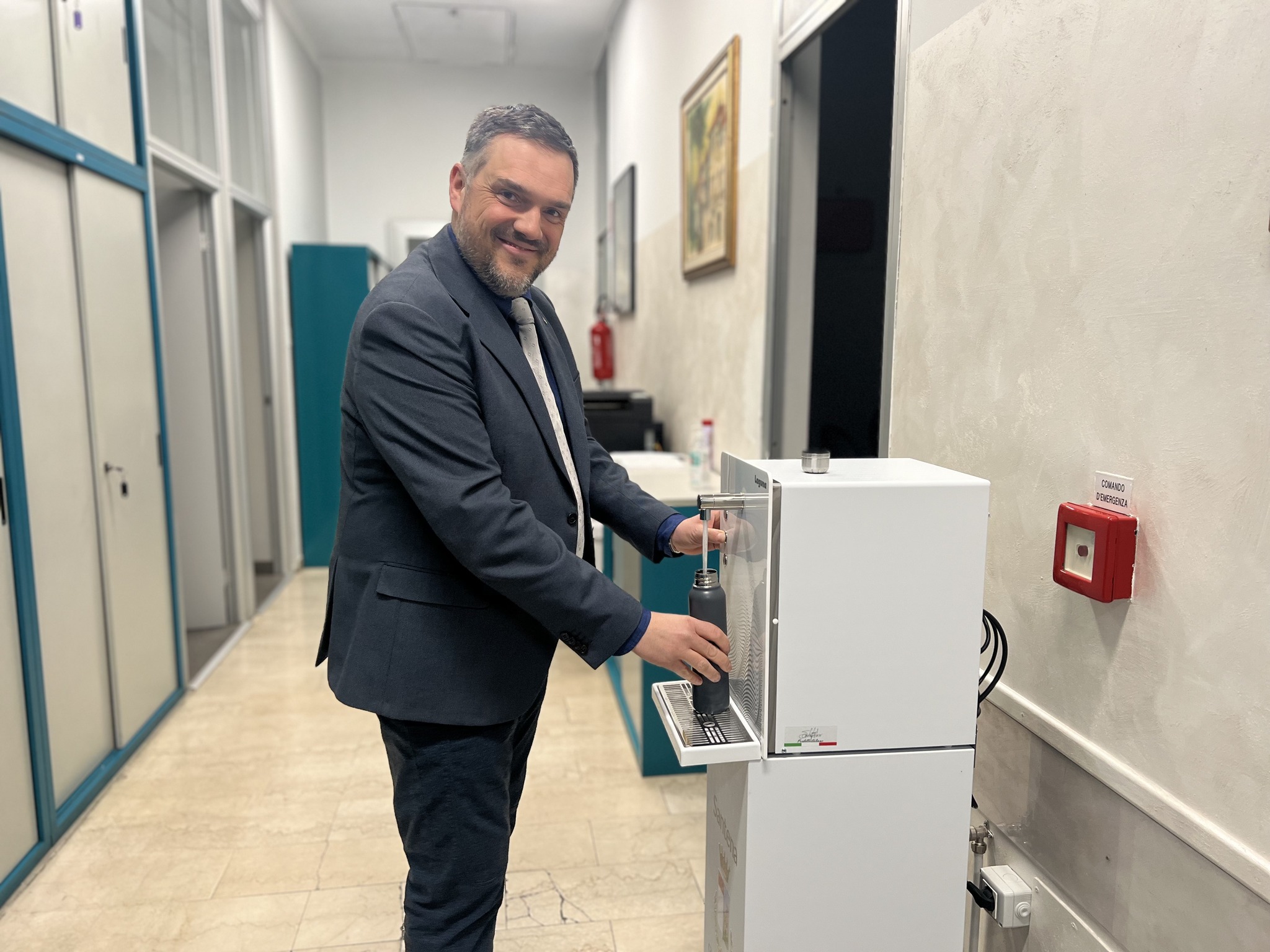 SANTENA – Stop bottiglie di plastica in Comune