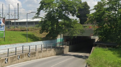 CARMAGNOLA – Un murales nel sottopasso per l’arrivo del Tour de France