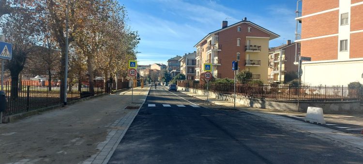 CARMAGNOLA – Si inaugurano i lavori di via De Gasperi