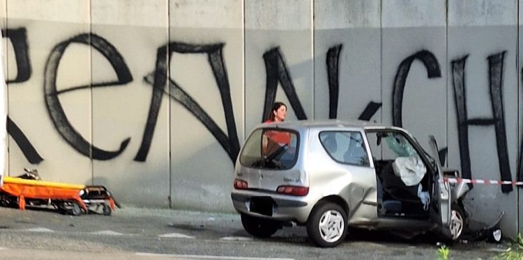 MONCALIERI – Grave incidente in strada Torino, 23enne in prognosi riservata