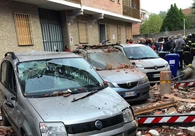 CARIGNANO – Torna parzialmente agibile il condominio di via Braida sventrato dall’esplosione un anno e mezzo fa