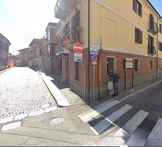 SANTENA – Vuoto sotto la strada, stop al traffico in via Cavour e via Tana