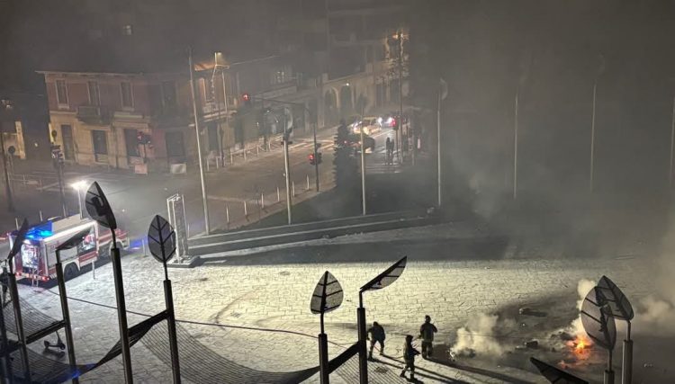 NICHELINO – Vandalismi in piazza Di Vittorio, il sindaco: ‘Solo indignazione’