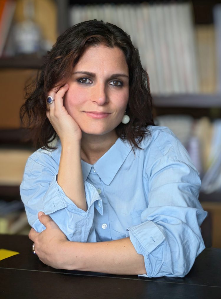 CARMAGNOLA – Martina Pucciarelli protagonista all’Aperilibro con “Il Dio che hai scelto per me”