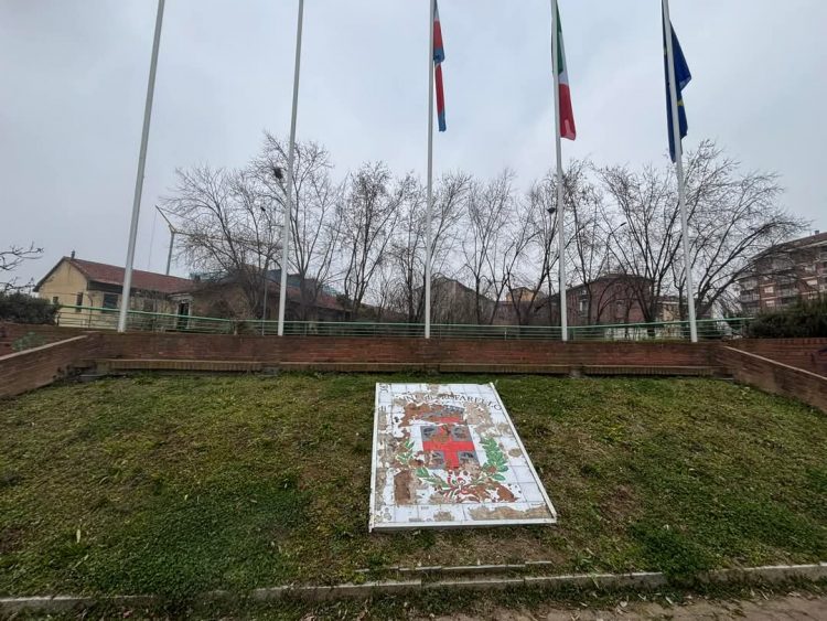 TROFARELLO – Nuova vernice per lo stemma comunale