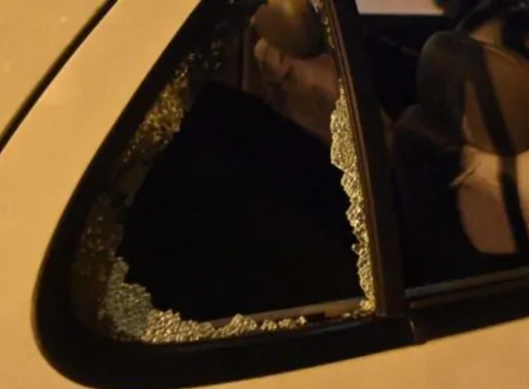 MONCALIERI – Ancora auto vandalizzate in città