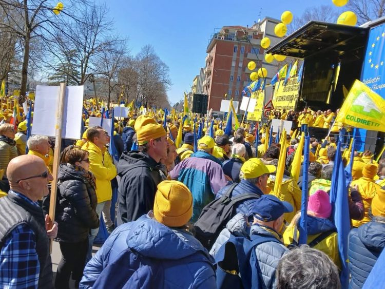 TROFARELLO – L’Amministrazione a Parma nella manifestazione di Coldiretti