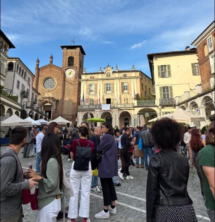 MONCALIERI – La Festa del vino in piazza