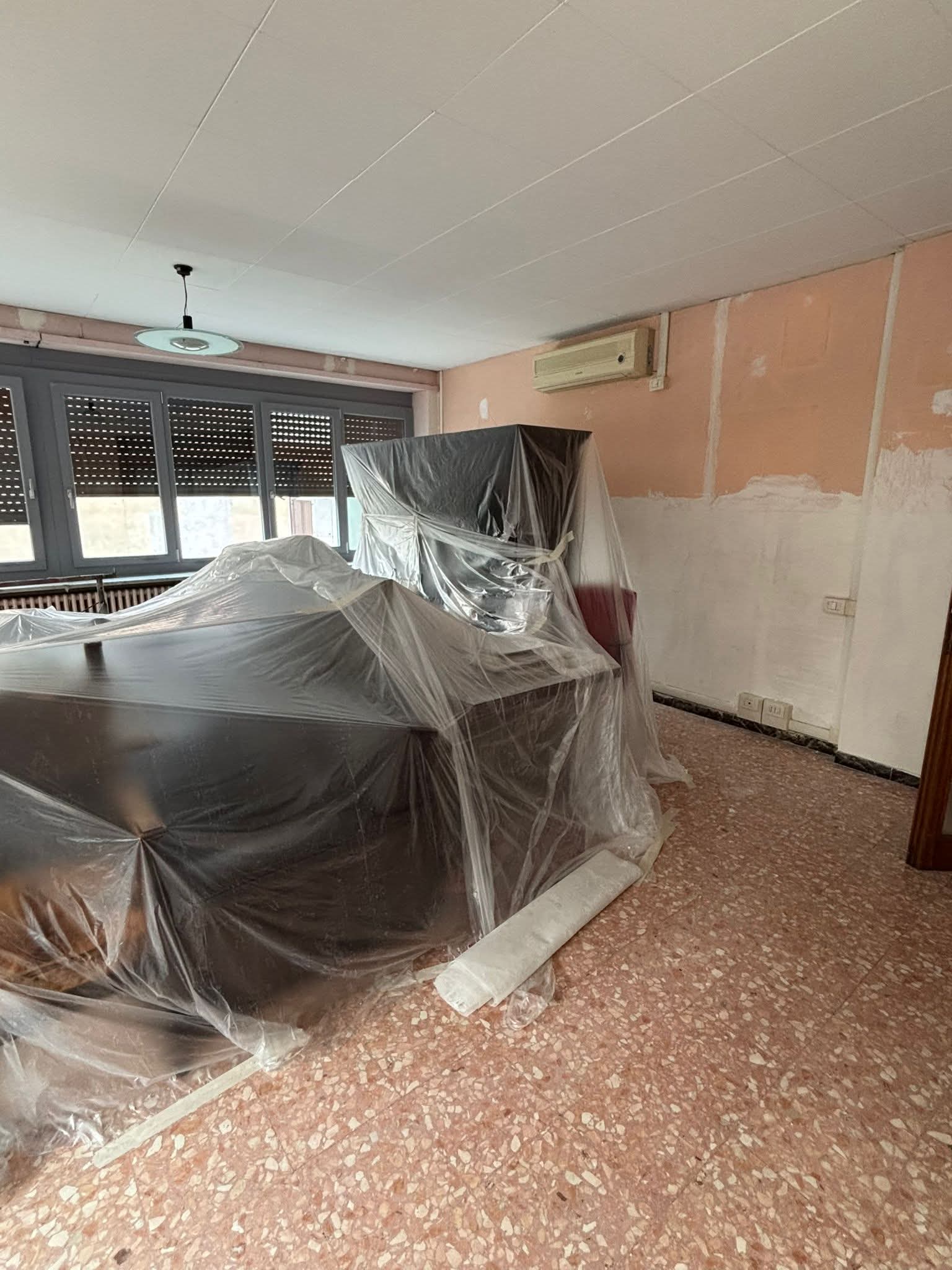 TROFARELLO – Iniziati i lavori interni al palazzo comunale