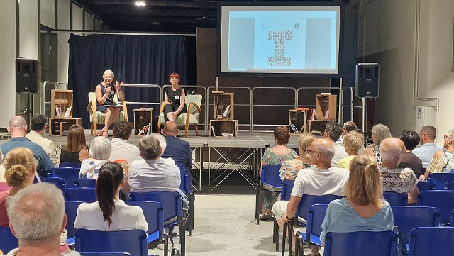 CARMAGNOLA – Presentato il dossier di candidatura a capitale italiana del libro
