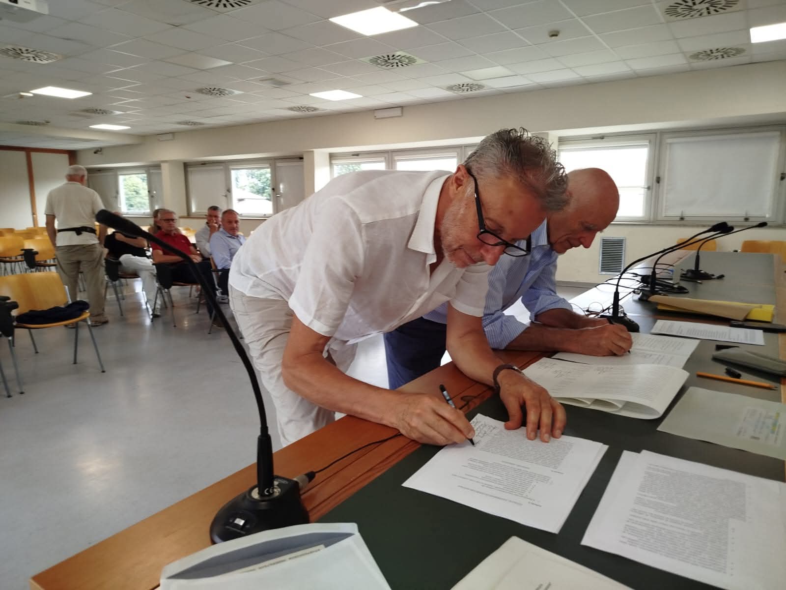 CAMBIANO – Nasce la comunità energetica Oltrecollina