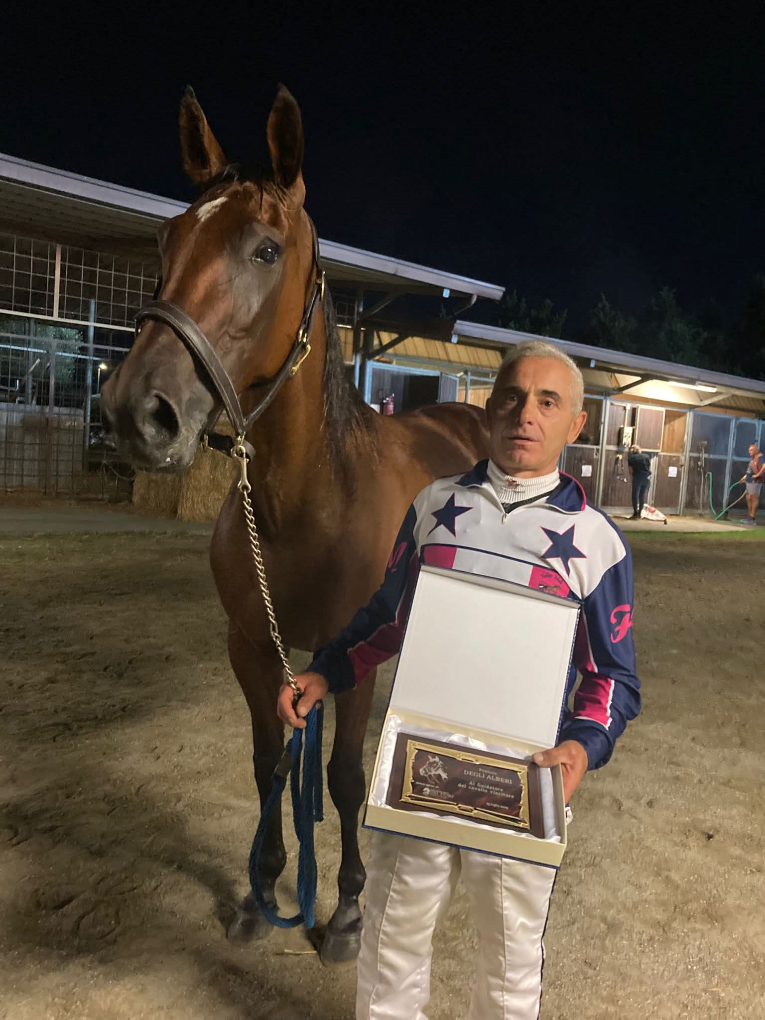 IPPICA – Fabio Mollo e Elodì Mabel, scuderia Vinovo, vincono ad Albenga