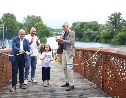 MONCALIERI – Dopo nove anni la nuova passerella sul rio Sappone