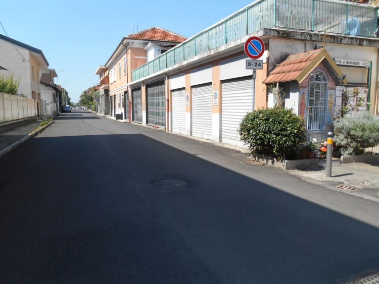 MONCALIERI – Continuano i lavori di asfaltatura delle strade