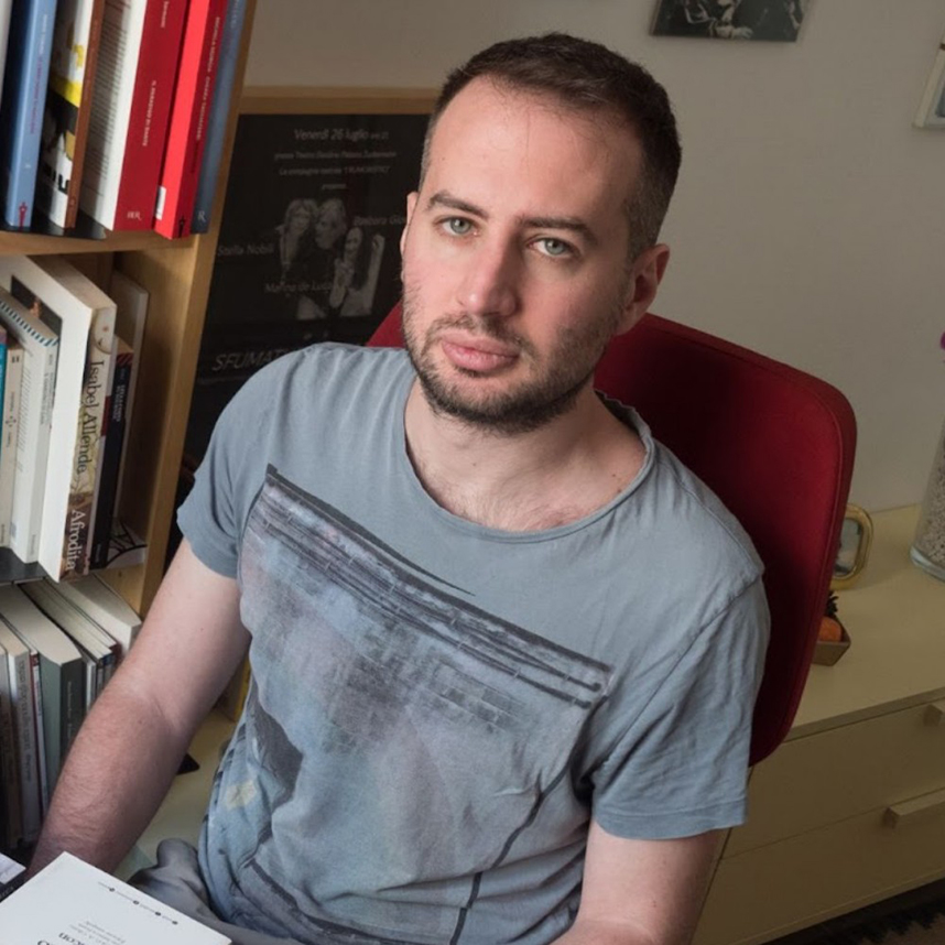 CARMAGNOLA – Primo «Aperilibro» dopo la pausa estiva: venerdì 26 settembre “Lo scriba del faraone” con il saggista e storico Costantino Andrea De Luca