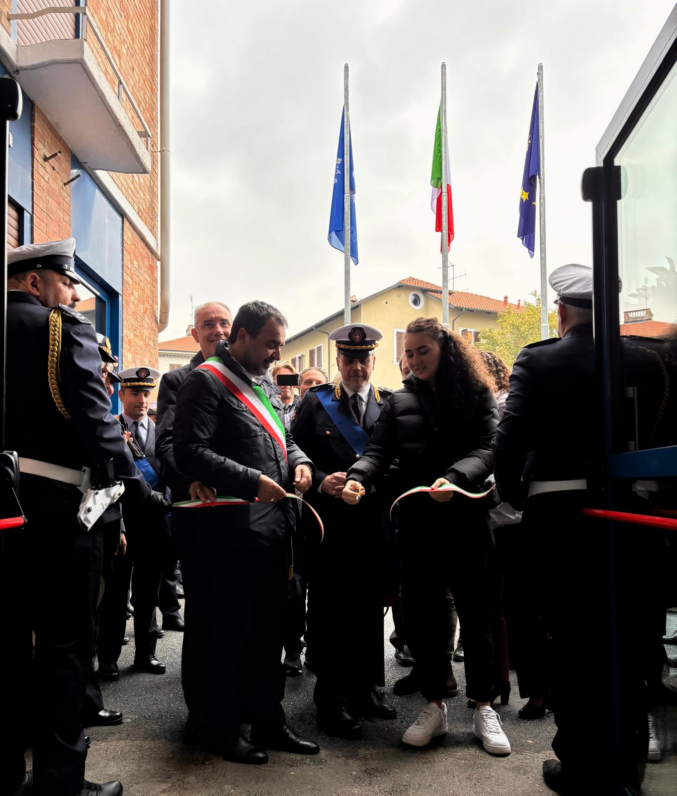 MONCALIERI – Il battesimo del nuovo comando della polizia locale dedicato a Fabio Rinaldi