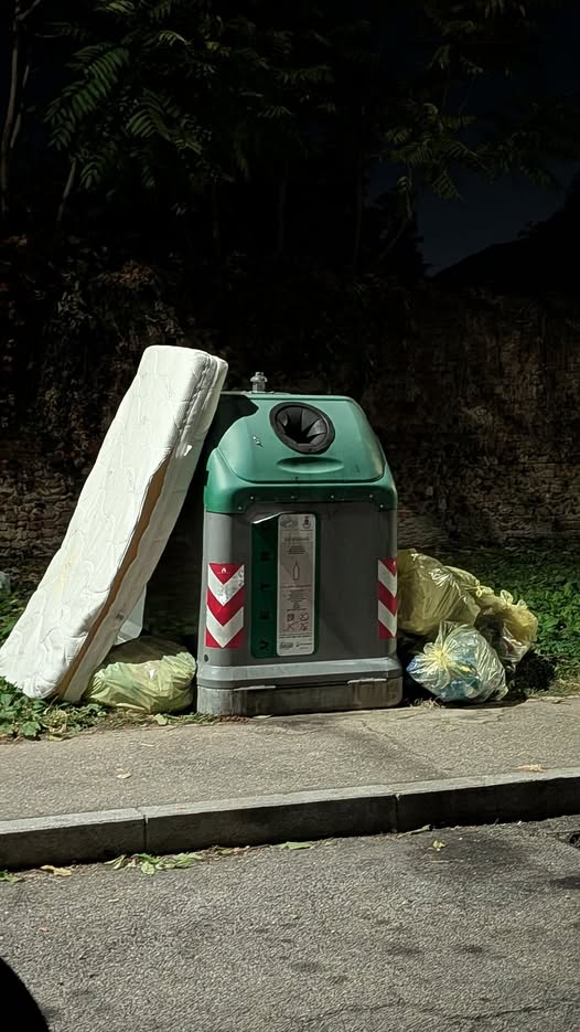 NICHELINO – Continua l’abbandono indiscriminato di spazzatura