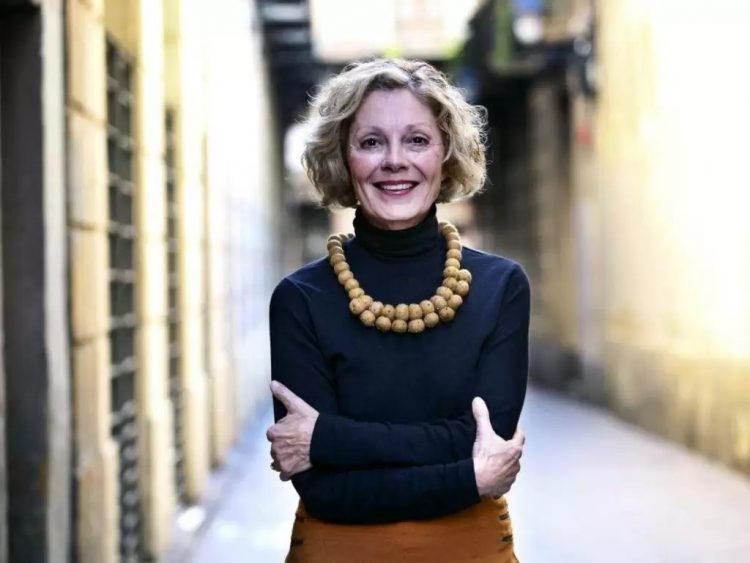 CARMAGNOLA – Per l’Aperilibro di giovedì 23 ottobre «La fossa dei lupi», con la scrittrice di fama internazionale Ben Pastor