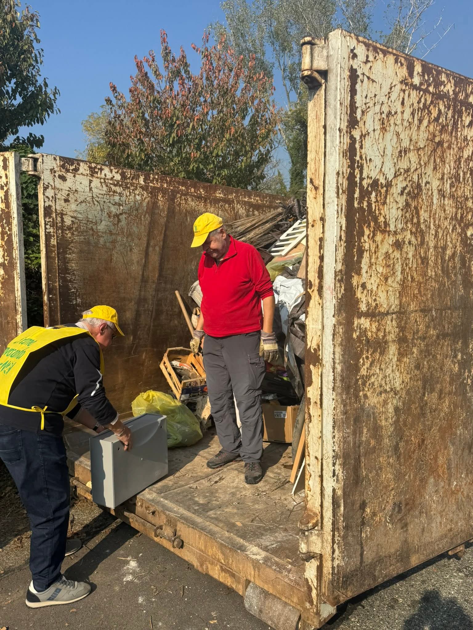 MONCALIERI – A Revigliasco si recuperano gli ingombranti con lo scarrabile
