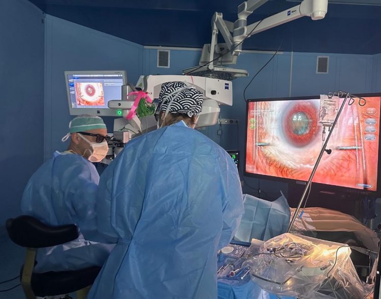 ASL TO 5 – Nuove tecnologie per curare la cataratta e le malattie della retina ASL TO 5 – Nuove tecnologie per curare la cataratta e le malattie della retina