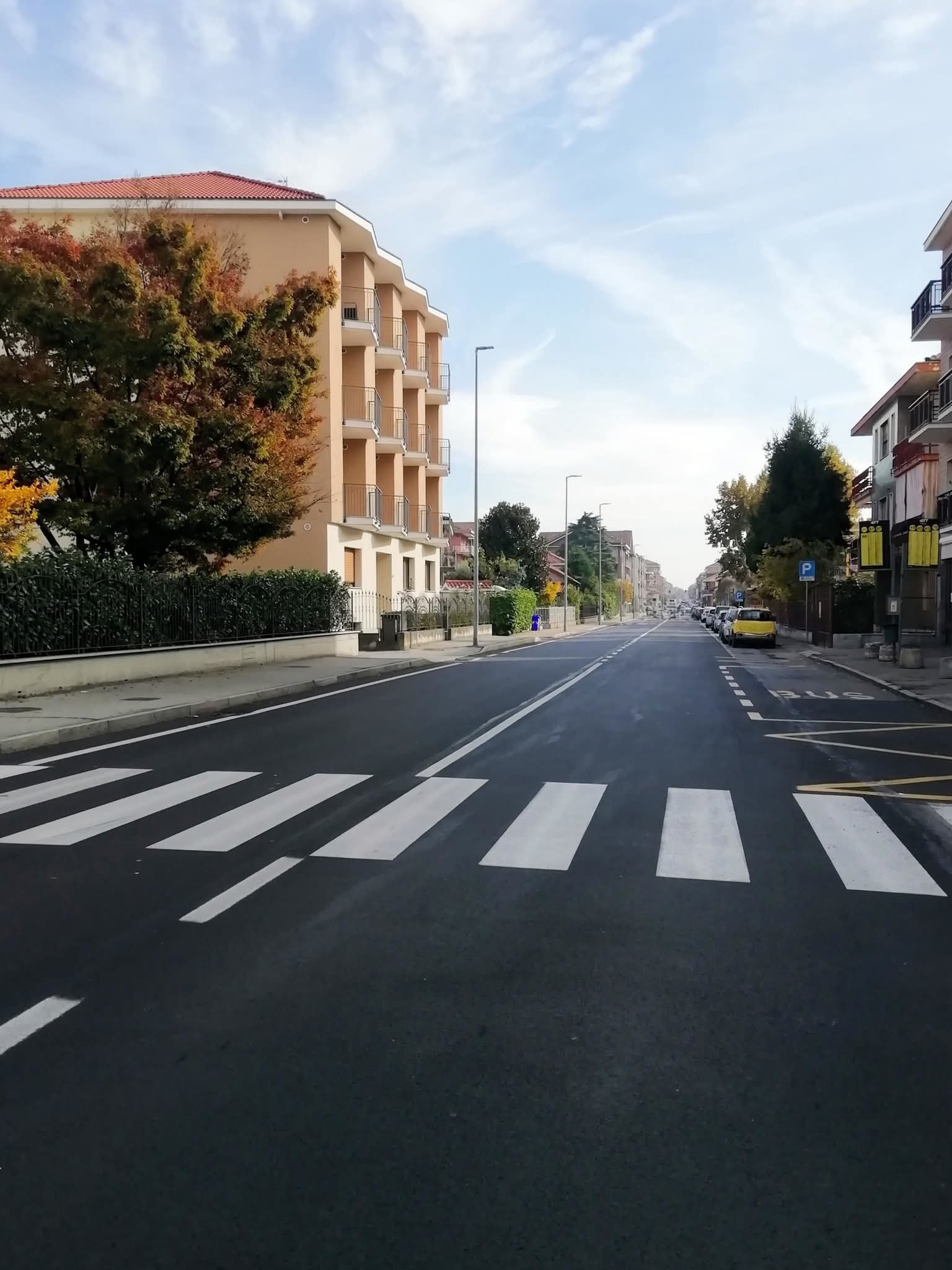 MONCALIERI – Nuovo look agli asfalti di alcune strade MONCALIERI – Nuovo look agli asfalti di alcune strade