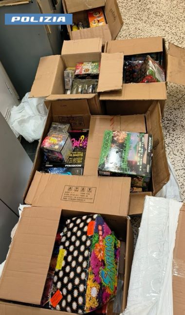 Sequestrati oltre 130 chili di artifici pirotecnici illegalmente detenuti