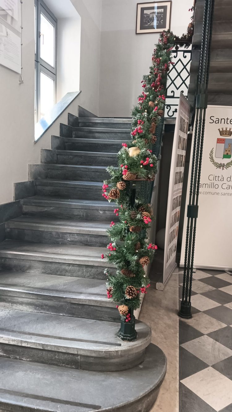 SANTENA – Natale nel cuore del municipio