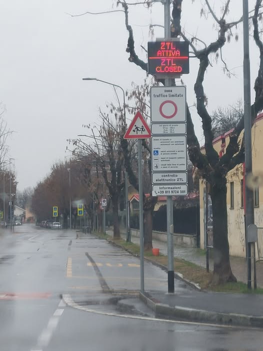 CARMAGNOLA – Ztl attiva per errore in zona scuole: piovono segnalazioni
