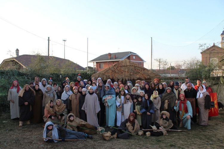 CARMAGNOLA – Il presepe vivente ai Tuninetti