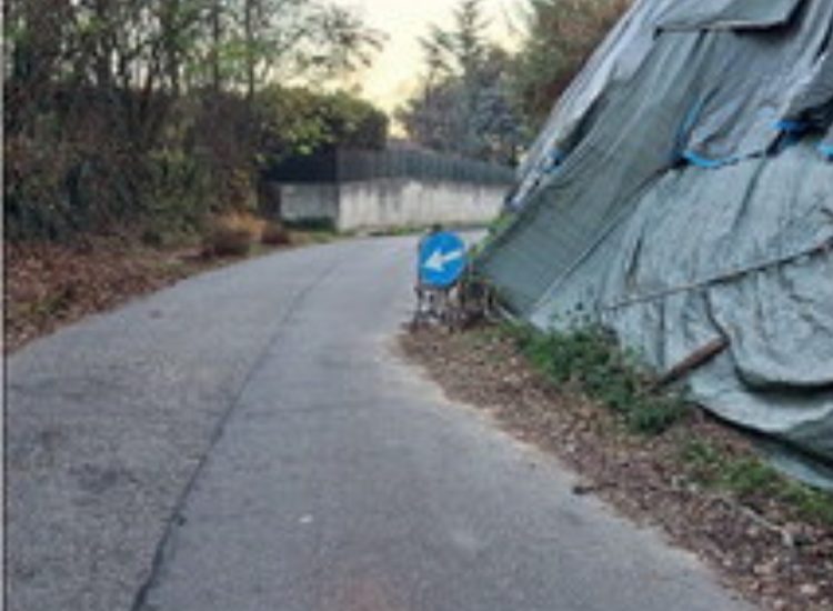 MONCALIERI – Proteste per lo stato di strada Maiole