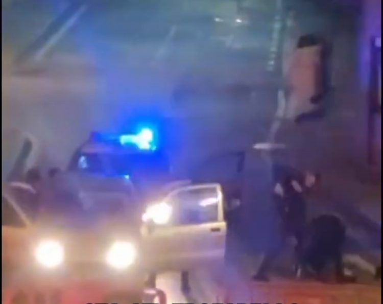 TROFARELLO – Guida senza patente e forza un posto di blocco, fermata