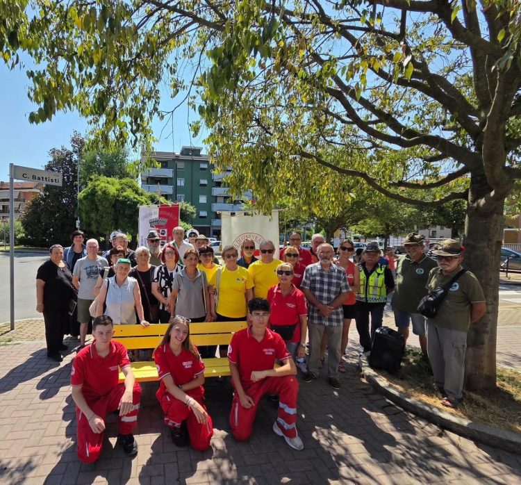 TROFARELLO – Vandalizzata la panchina dedicata a Giulio Regeni