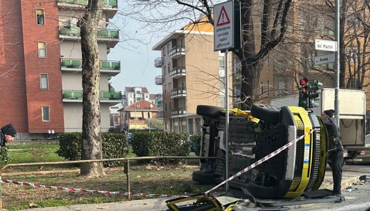 NICHELINO – Incidente in via Martiri: donna ferita