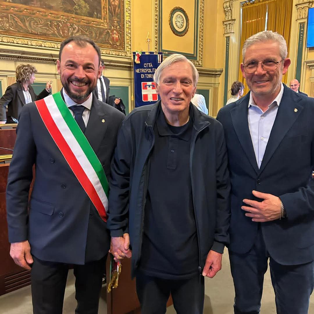 SANTENA – Il sindaco incontra Don Ciotti