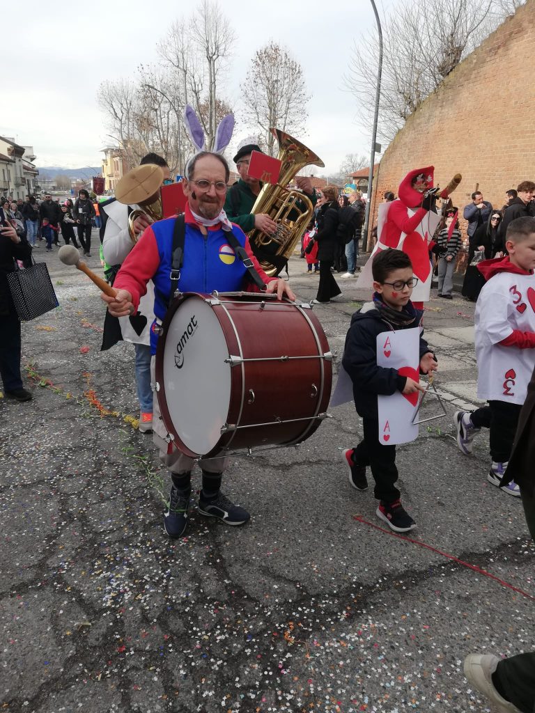 Poirino ha Barba Pero e Magna Danda 2026: sono i simpaticissimi Francesco Burzio e Michela Marino Poirino ha Barba Pero e Magna Danda 2026: sono i simpaticissimi Francesco Burzio e Michela Marino