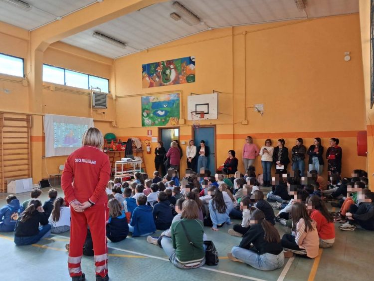 VILLASTELLONE – Corso di primo soccorso per i ragazzi delle scuole