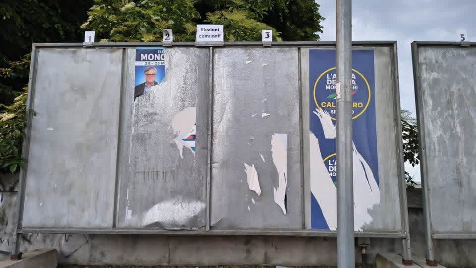 MONCALIERI – Centrodestra denuncia manifesti elettorali strappati MONCALIERI – Centrodestra denuncia manifesti elettorali strappati