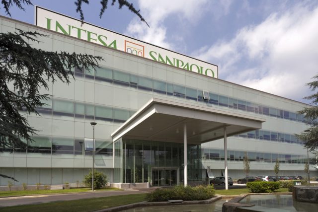 MONCALIERI – Polo San Paolo, battaglia sindacale vinta su trasferimento dei dipendenti