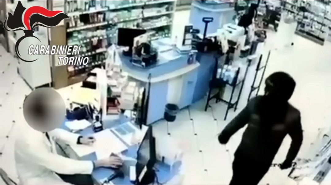 NICHELINO – Arrestato il rapinatore delle farmacie