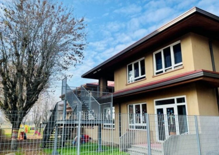 CARMAGNOLA – Ladri di grondaie alla scuola Mirò