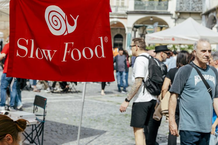 MONCALIERI – Slow Food Day e Mercato della Terra