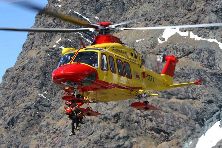 Dopo un malore al rifugio giovanissimo escursionista straniero viene affidato al soccorso alpino