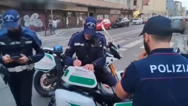 Il bilancio del blitz a borgo San Pietro: dieci arresti e 501 identificati Il bilancio del blitz a borgo San Pietro: dieci arresti e 501 identificati