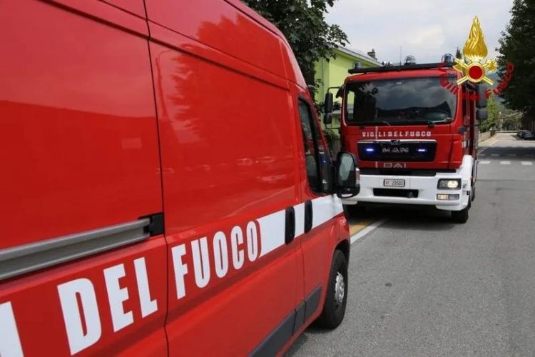 MONCALIERI – Bloccata per 6 ore nell’ascensore del suo condomino