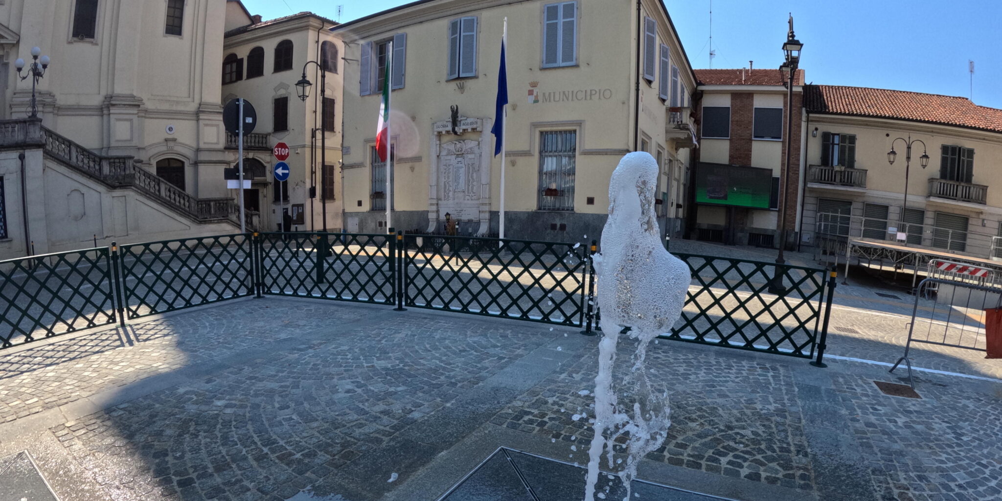 Santena – Stazione meteorologica in municipio