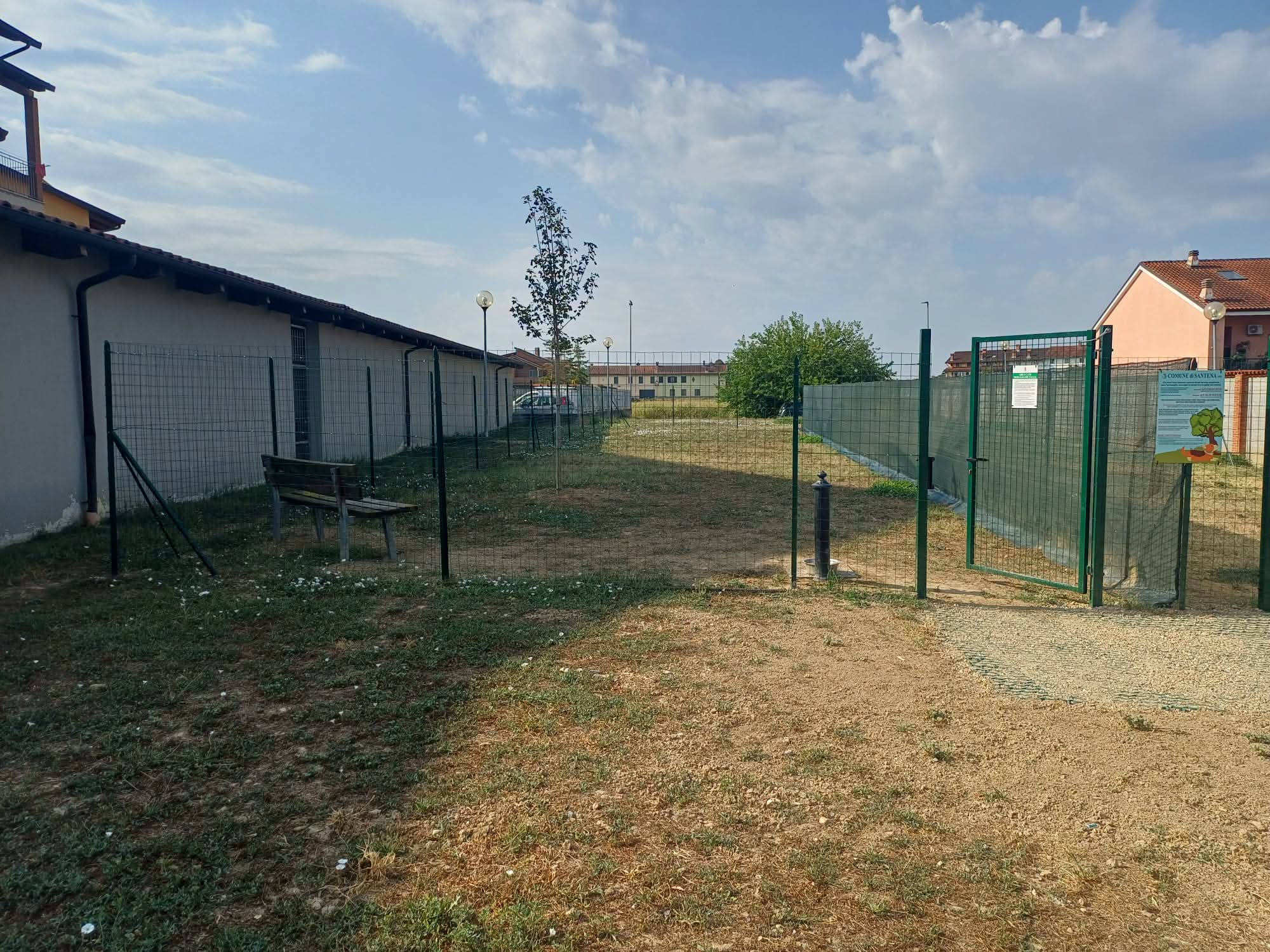 SANTENA – Nuova area cani in città SANTENA – Nuova area cani in città